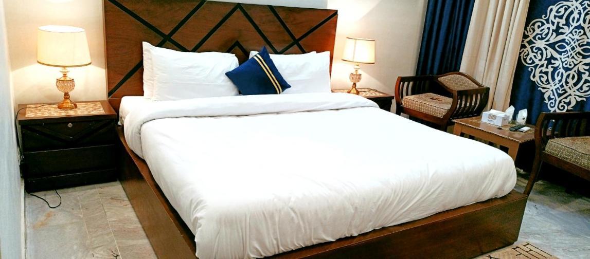 Bed & Breakfast Islamabad Hotell Eksteriør bilde