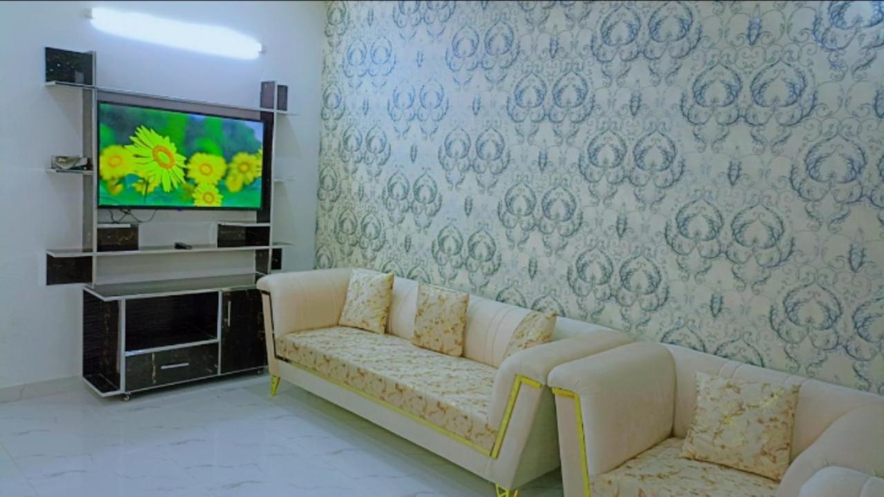 Bed & Breakfast Islamabad Hotell Eksteriør bilde